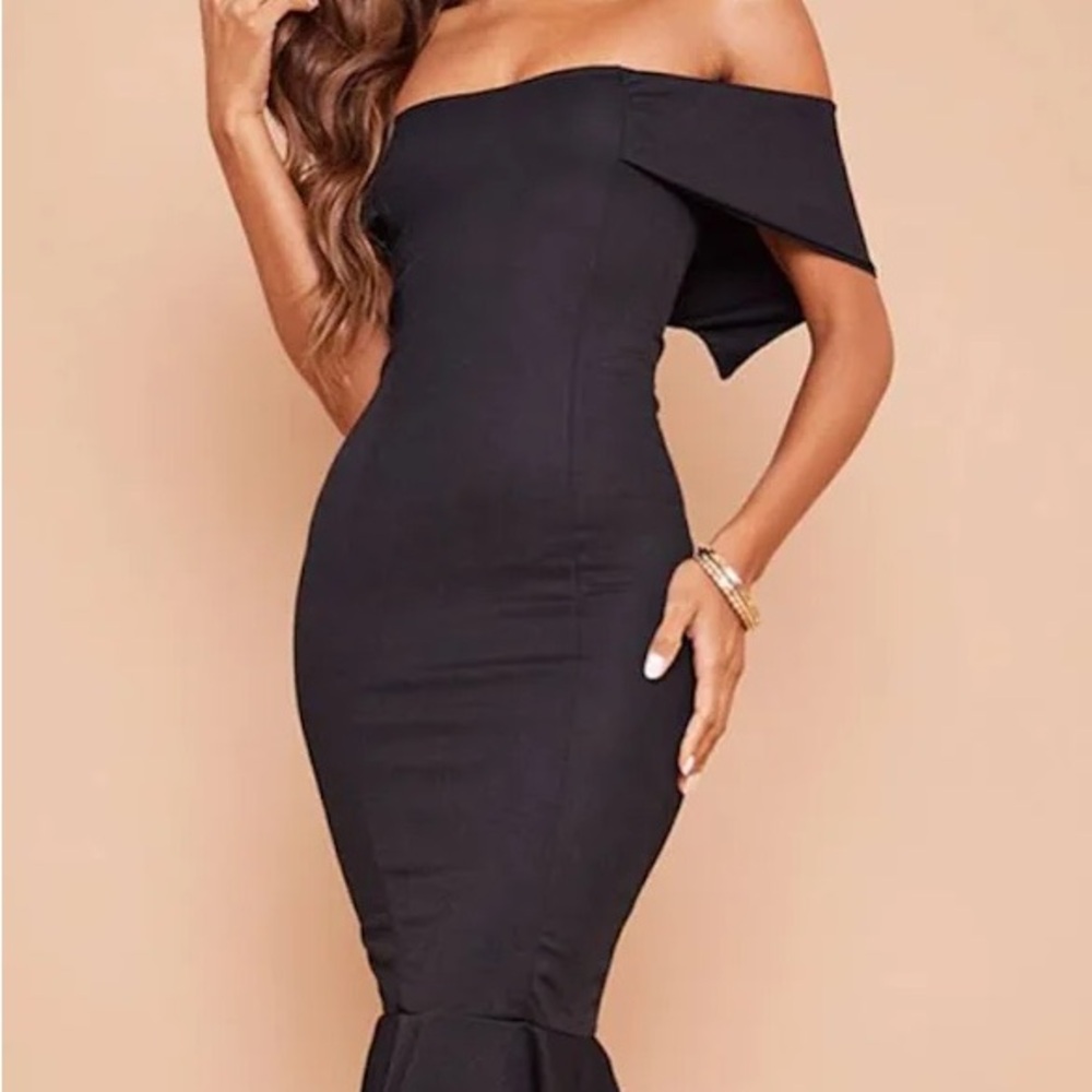 NEVER WORN! PrettyLittleThing BLACK BARDOT FRILL HEM MIDI DRESS